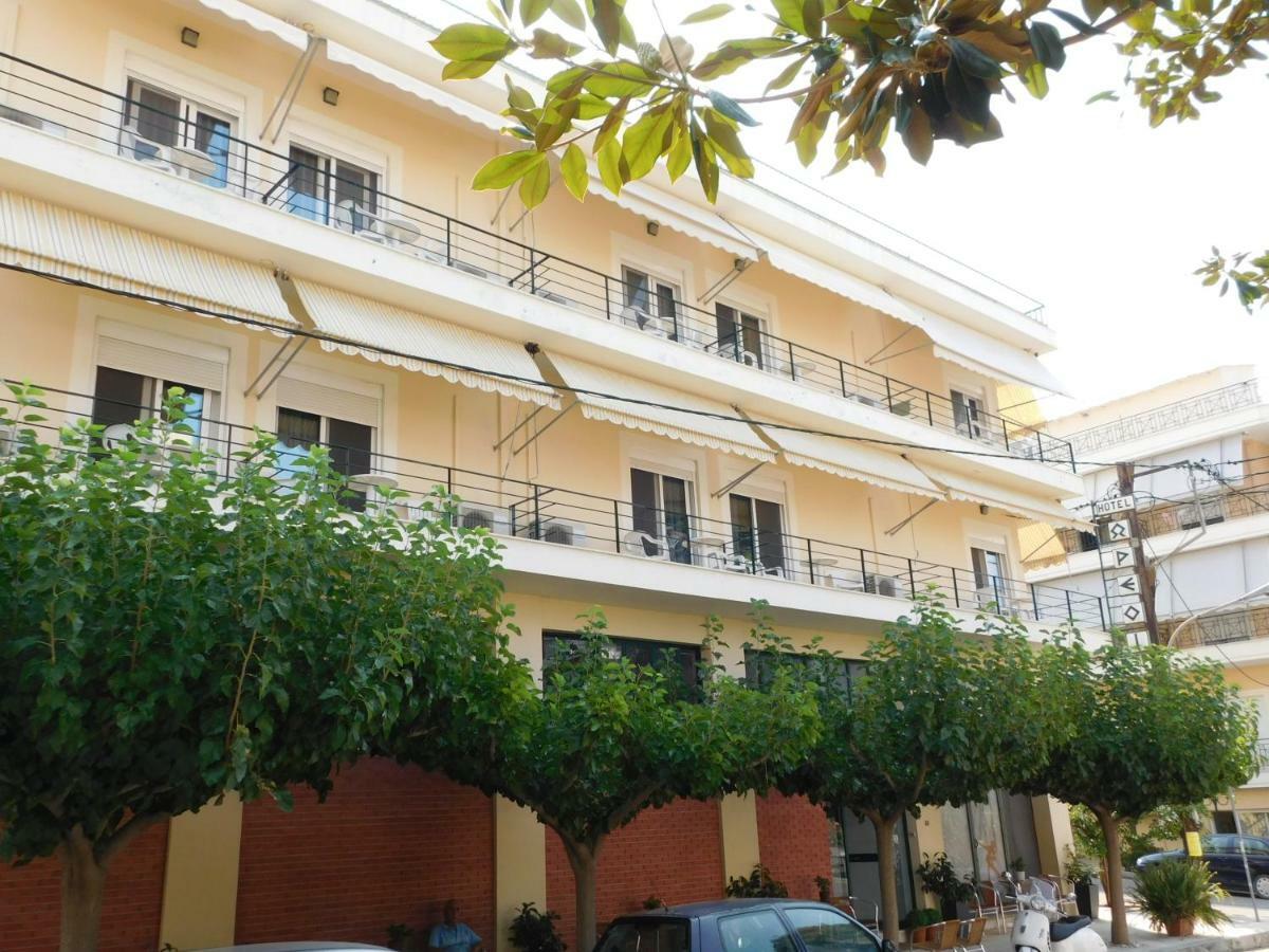 Ωρεοι Hotel Loutra Edipsou  ภายนอก รูปภาพ