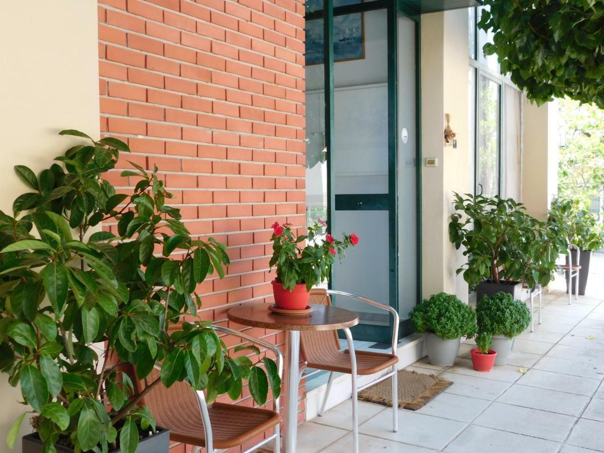 Ωρεοι Hotel Loutra Edipsou  ภายนอก รูปภาพ